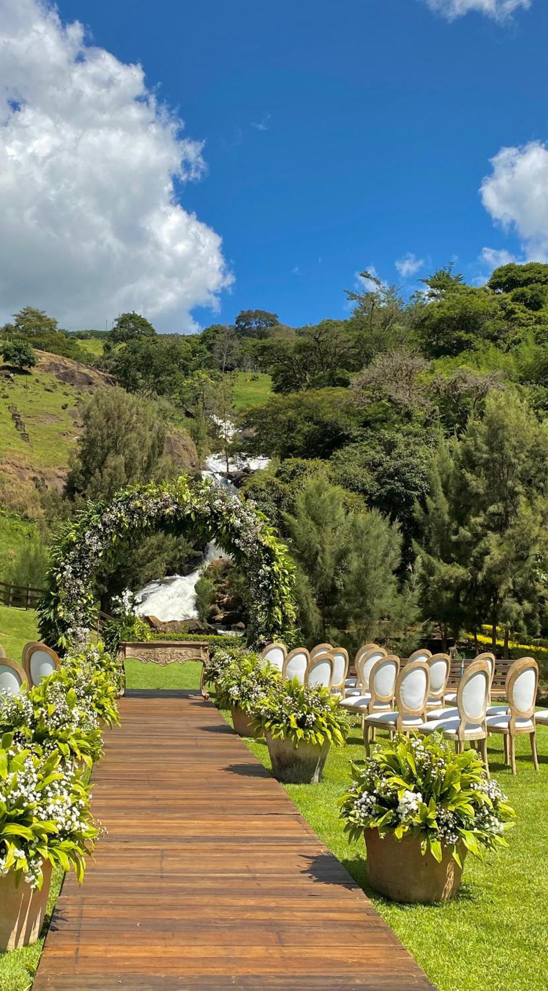 Fazenda Cachoeira Boutique Hotel Caratinga Luaran gambar
